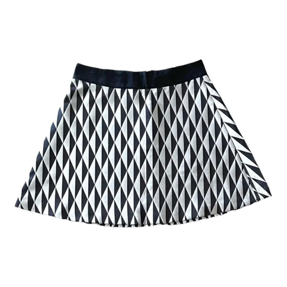 BANANA REPUBLIC | Gold/Black | A-LINE WOVEN DIAMOND SKIRT - Picture 3 of 8